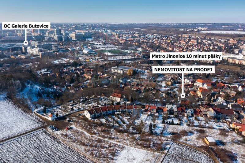 Pozemek (1 of 2).jpg