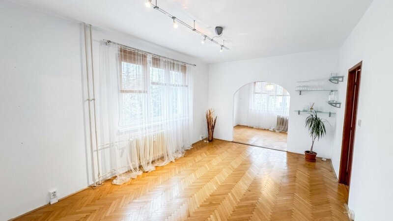 Prodej světlého bytu 3+1 s jídelnou (70 m²) – Kladno, ul. Bělehradská